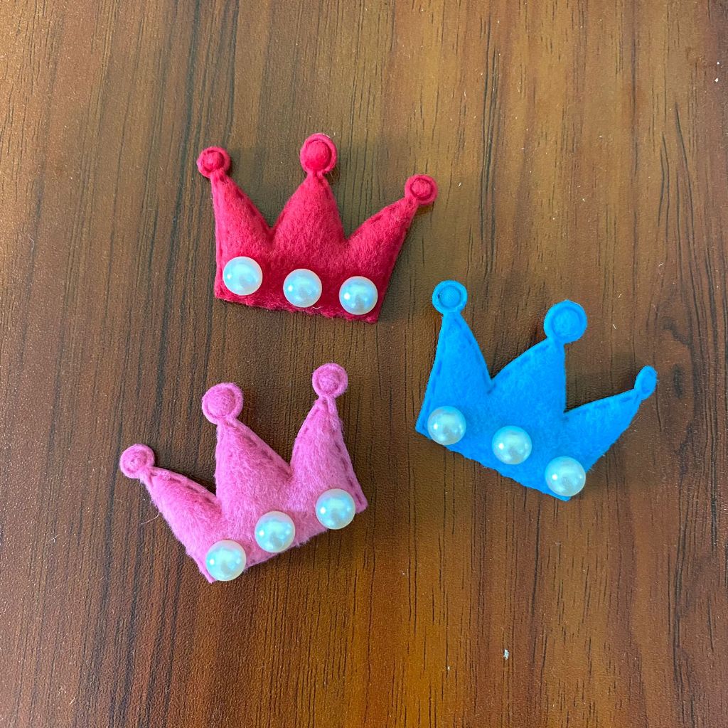 Aplikasi mahkota mutiara / Aksesoris tempel baju