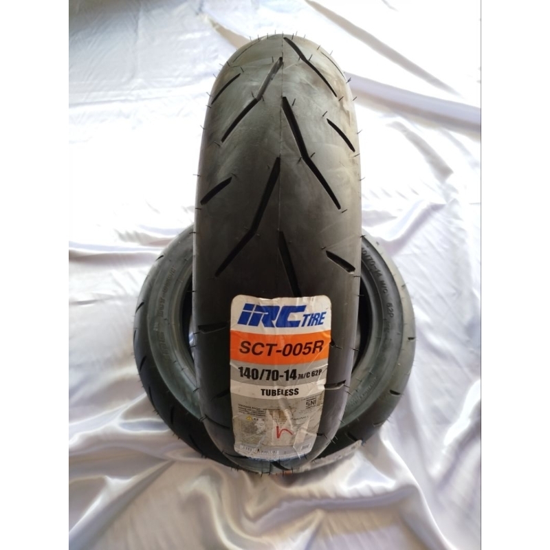 Ban Tubeless IRC SCT-005R (140/70-14)