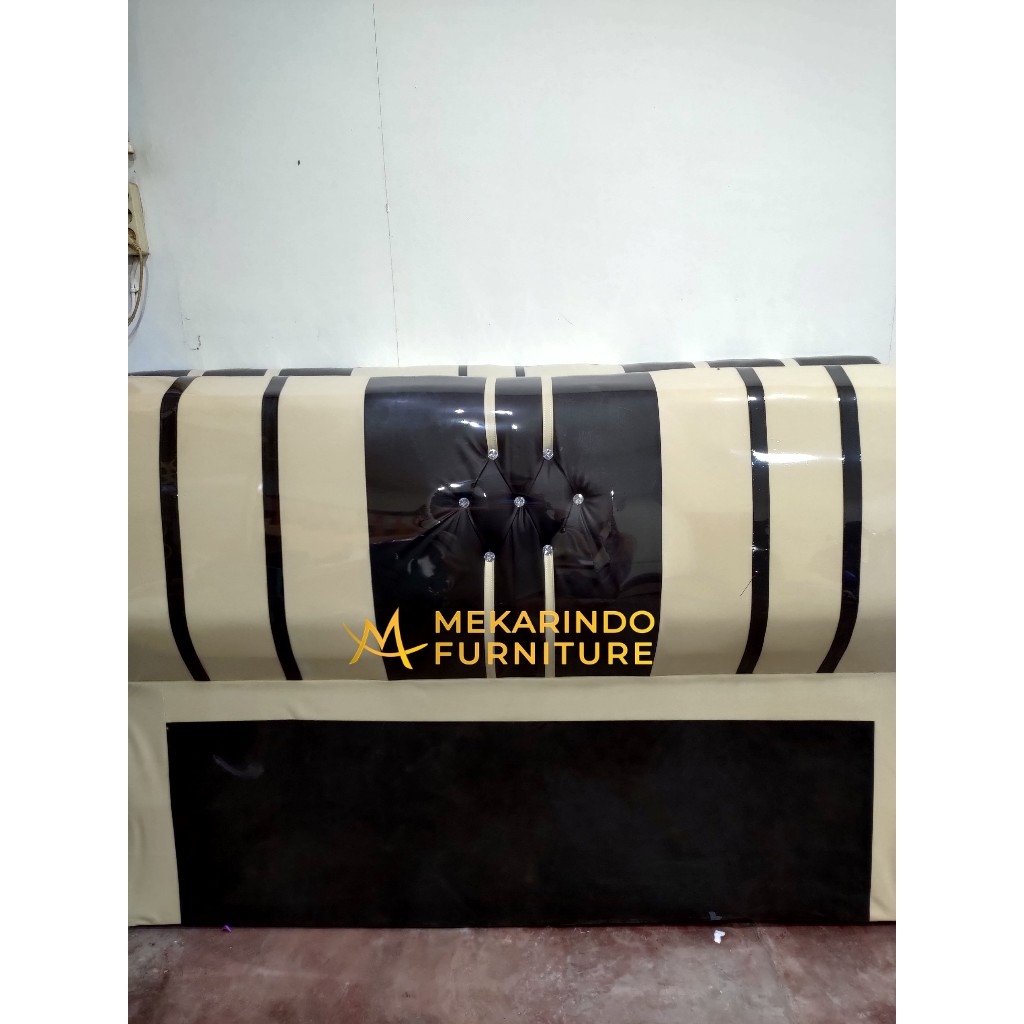 Ranjang Tempat Tidur / Rangka Tempat Tidur / Alas Tempat Tidur / Divan Sandaran 180 x 200