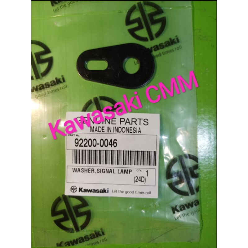 Washer plat besi dudukan lampu sen belakang Ninja R, SS. Original kawasaki.