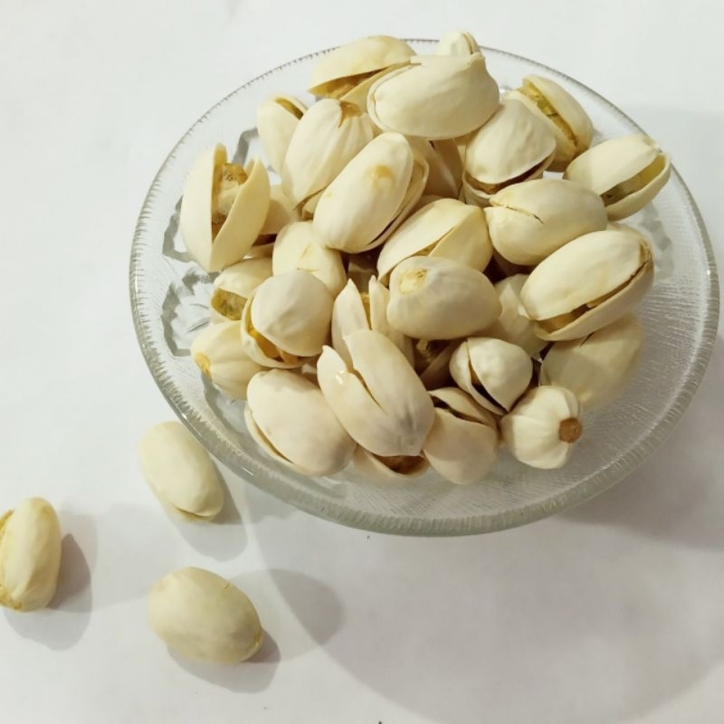 

kacang fustuk 1 kg , new