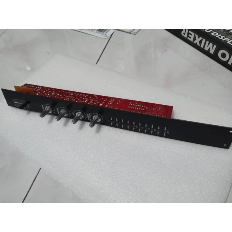 Audio master 5 potensio plus LED vu display dan panel