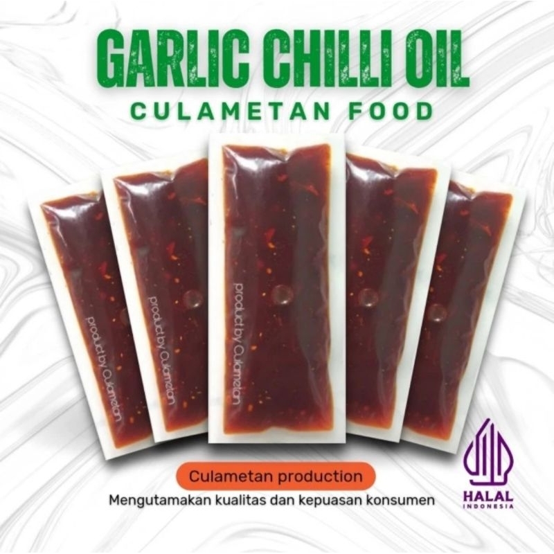 

CHILLI OIL ATAU MINYAK CABE plus garlic 50 MIL