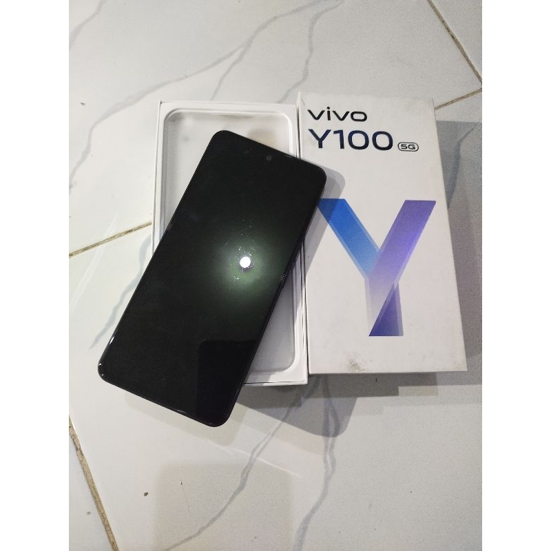 Vivo Y100 5G ram 8 128gb