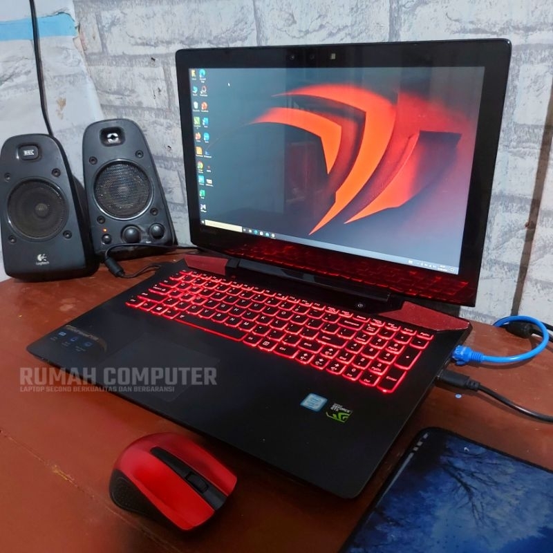 LAPTOP LENOVO LEGION Y700 GAMING