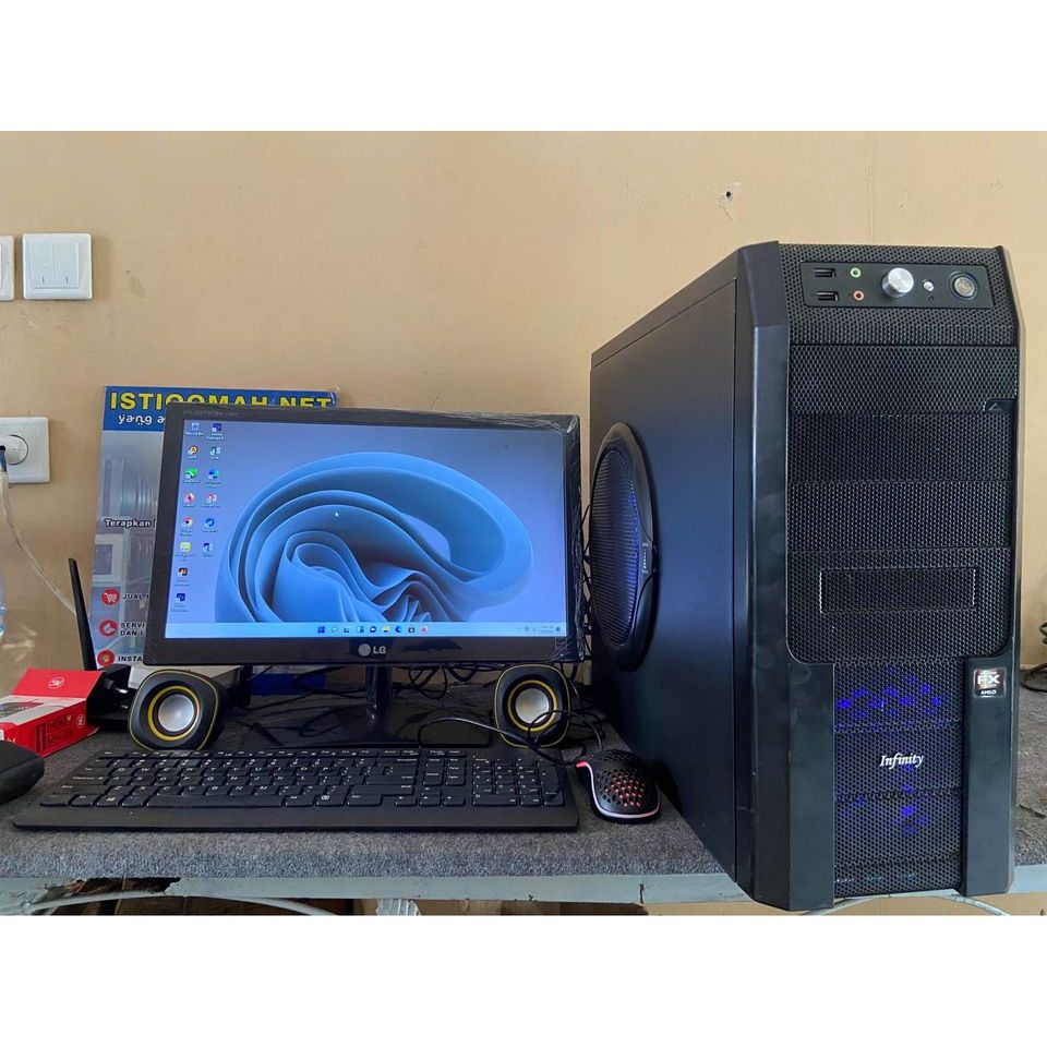 KOMPUTER GAMING RENDERING INTEL CORE i5 4670 RAM 8GB DDR3 SSD 128GB VGA Gt 640 2GB DDR3 LED 19