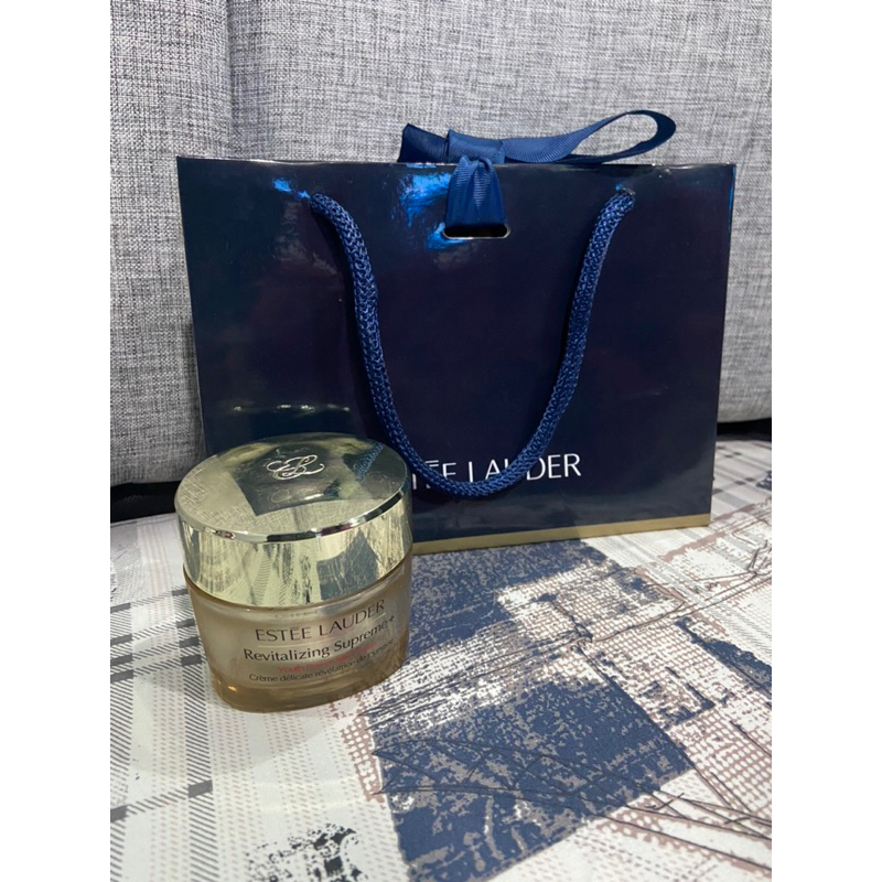 Estee Lauder revitalizing Supreme ori