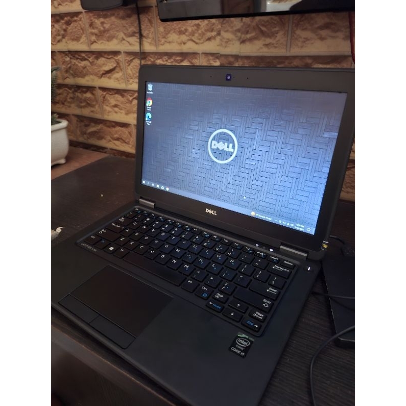 Dell Latitude E7250 i5