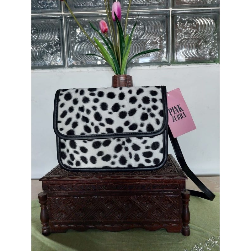 tas wanita hand bag, PINK ZEBRA motif sapi, bulu lembut