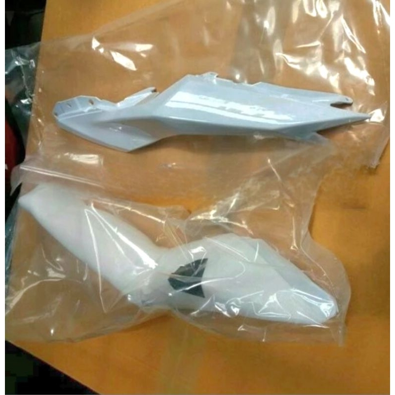 body belakang ninja 250 fi old z250 putih original kawasaki
