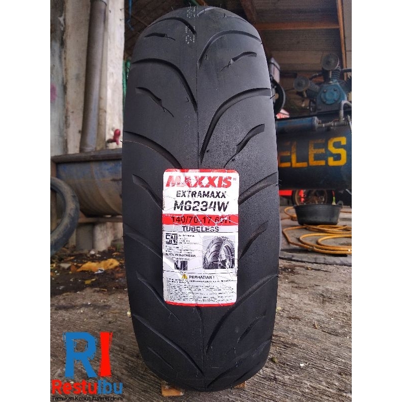 Ban Tubeles Maxxis Extramaxx 140/70-17 Dual Compound