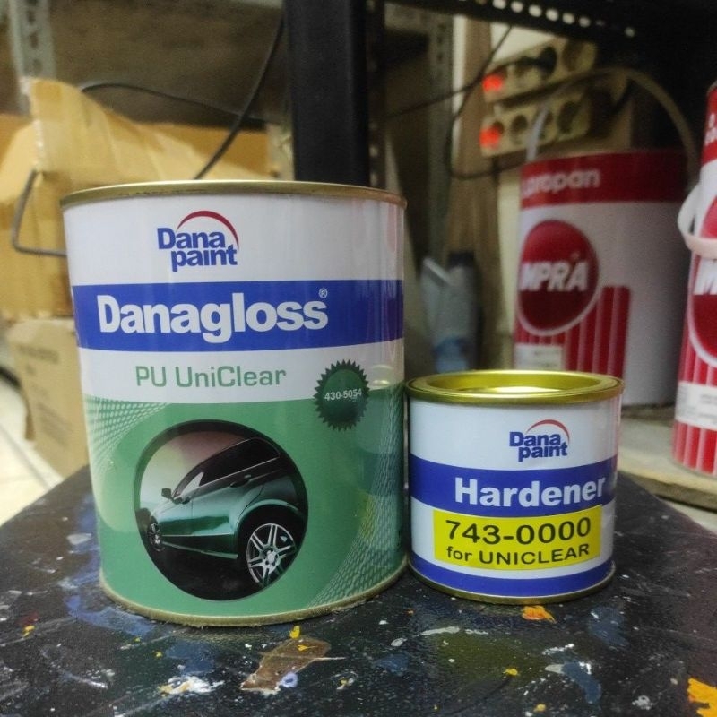 danagloss pu uniclear / clear danagloss uniclear