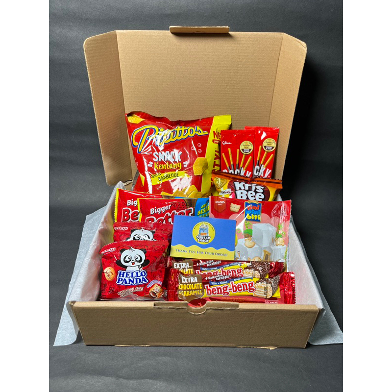 

Hampers Snack Box Besar Gift Box Snack Kado Ulang Tahun, Sidang, Wisuda, Anniversary, Lebaran