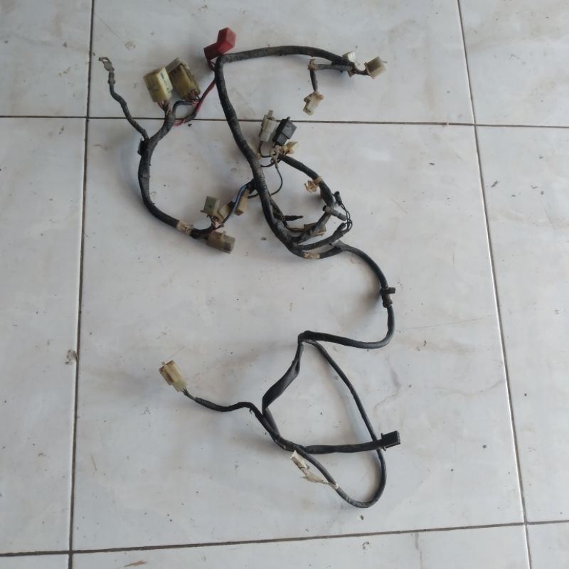 kabel body revo absolut bekas original copotan motor