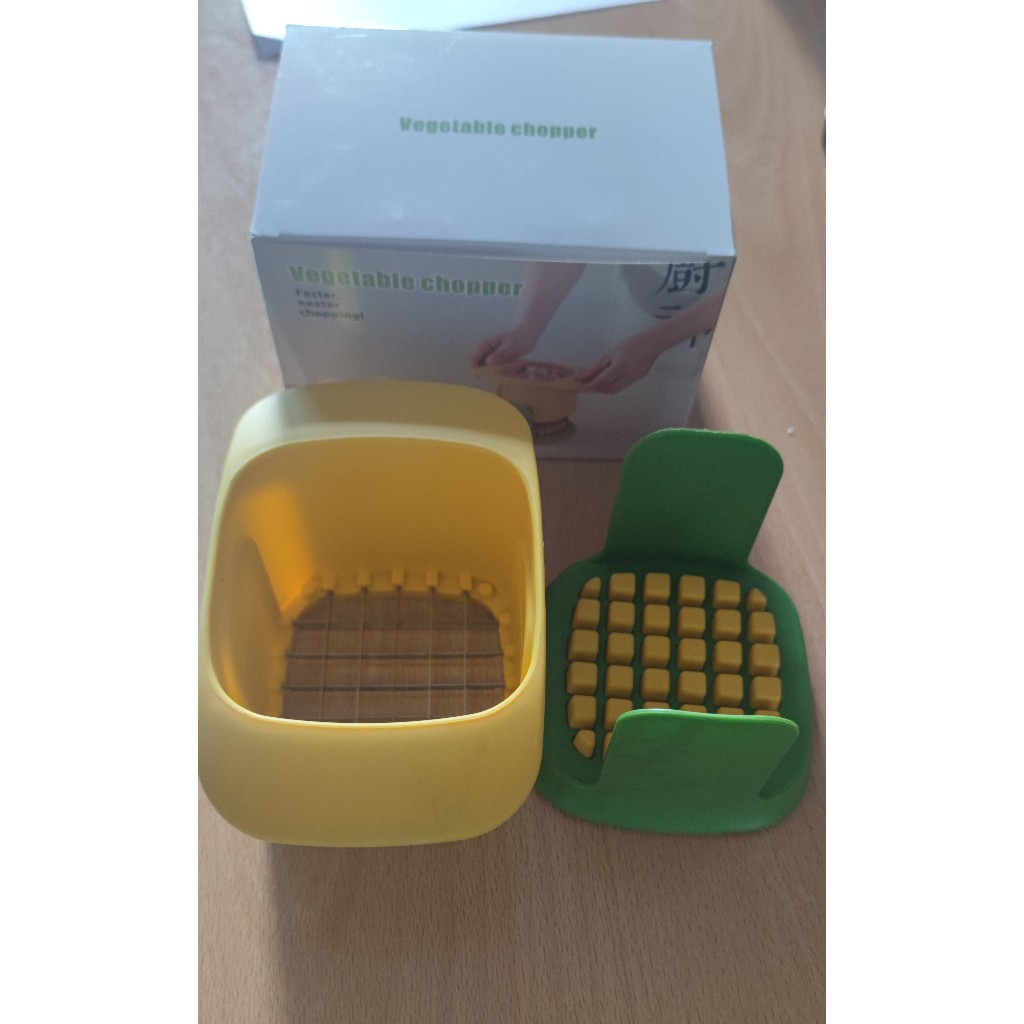 NEW Pemotong Sayur dadu / Alat Pemotong Kentang Wortel / Chopper Sayuran / pisau pemotong sayuran