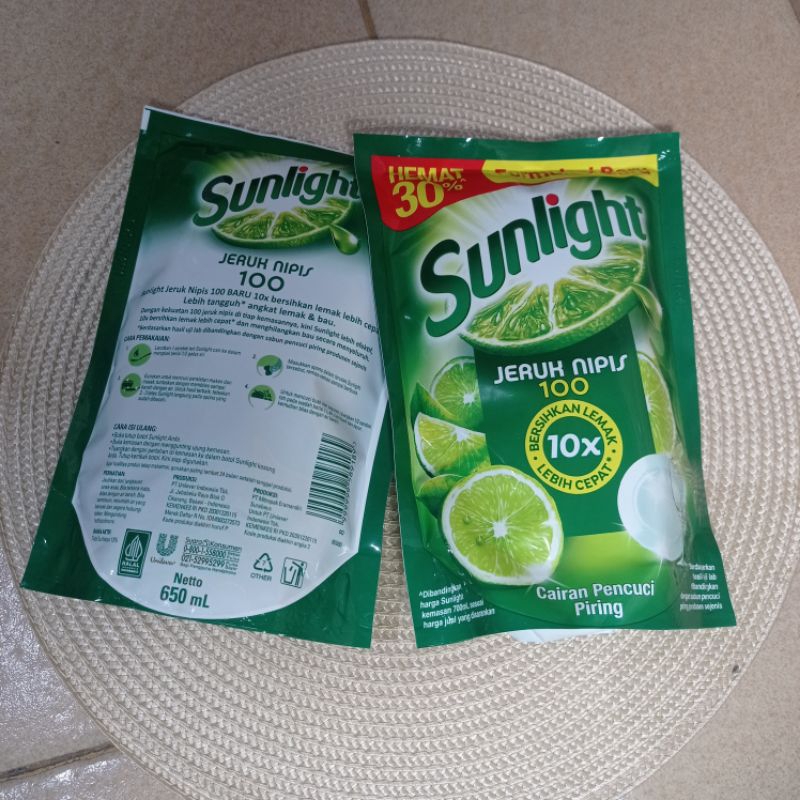 Sabun cuci piring Sunlight 950 Ml