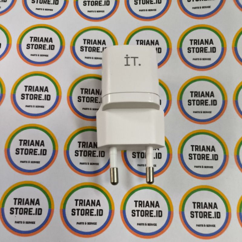 IT adaptor C-C/Lightning fast charging original