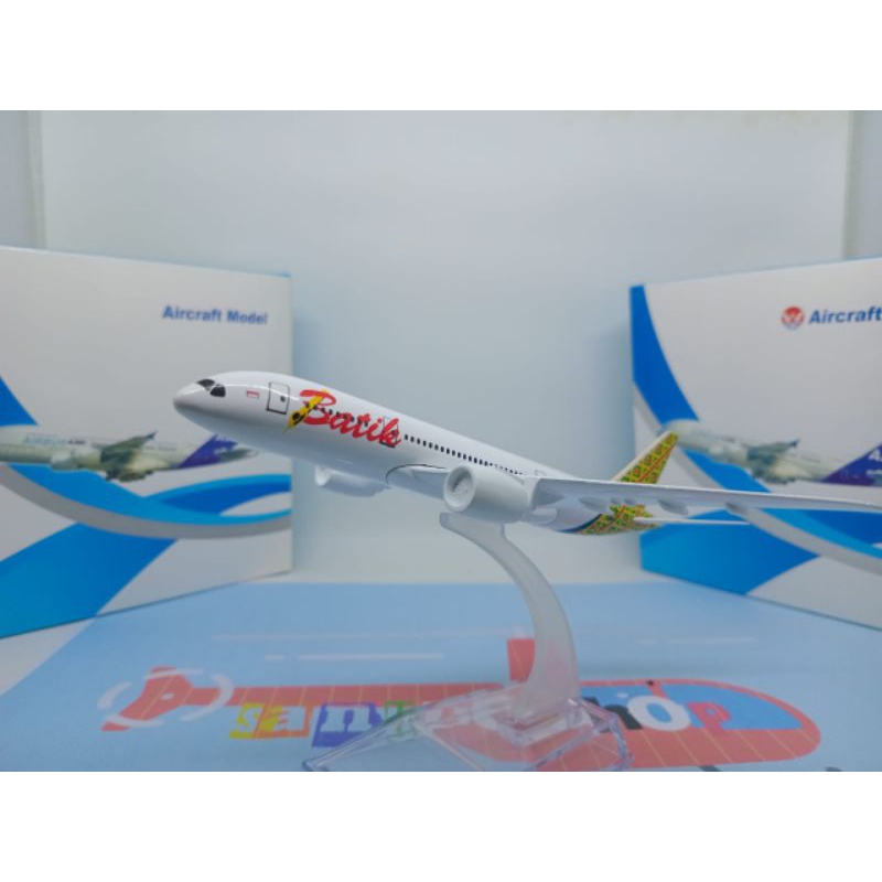 Miniatur pesawat batik air diecast pesawat full besi