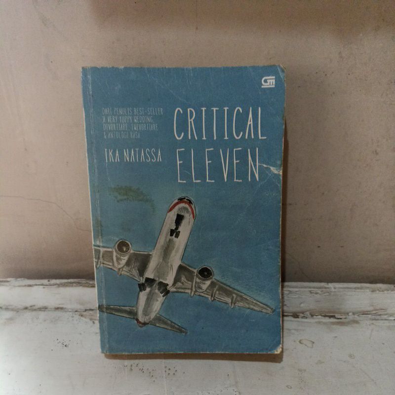BUKU CRITICAL ELEVEN