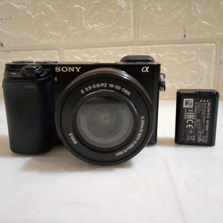 Sony a6000 kamera mirolles lensa kit 16-50mm second