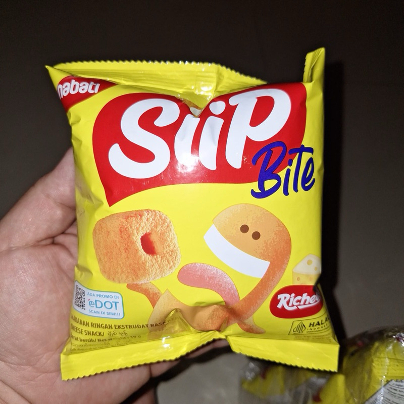 

NABATI SIIP BITE 19gram keju richeese