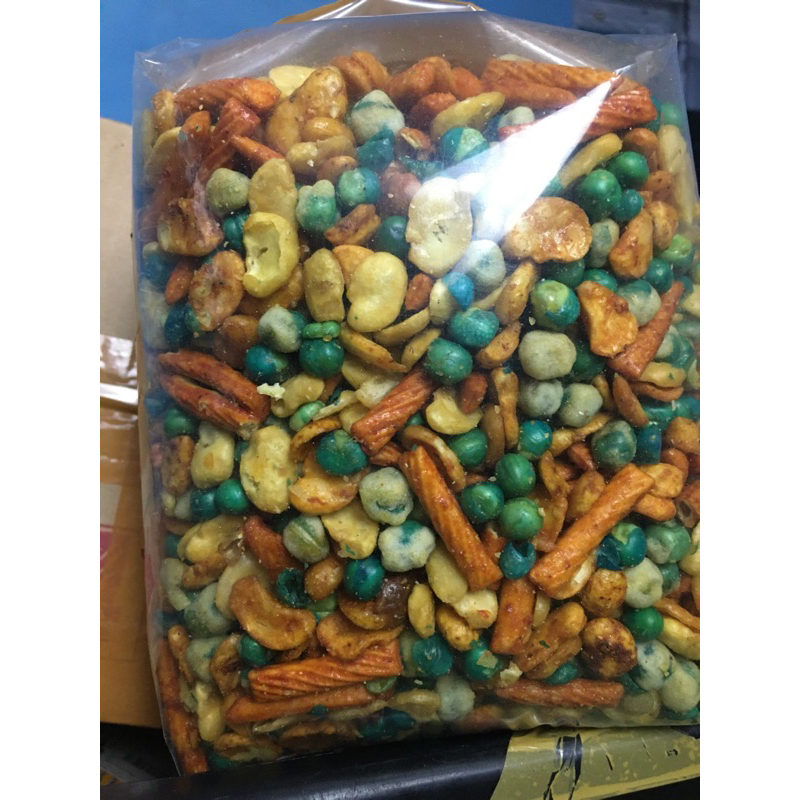 

kacang campur mix kemasan 1kg