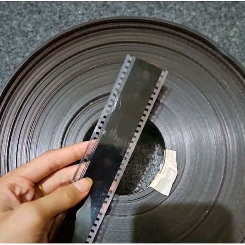 [COD FREE ONGKIR] PITA FILM SENDAREN LAYANGAN PITU PITU BUGIS harga per 5 meter
