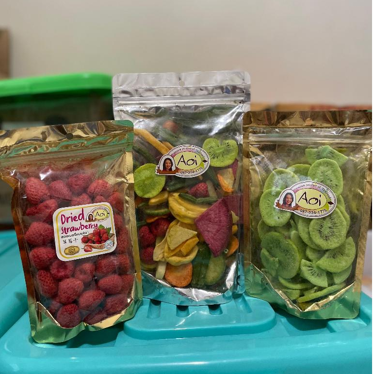 

yunajun89 - Ready stock Dried Strawberry Aoi ori thailand - Snack Buah Strawberry Kering - Freeze Dried Strawberry - Cemilan Sehat Strawberry Kering Utuh