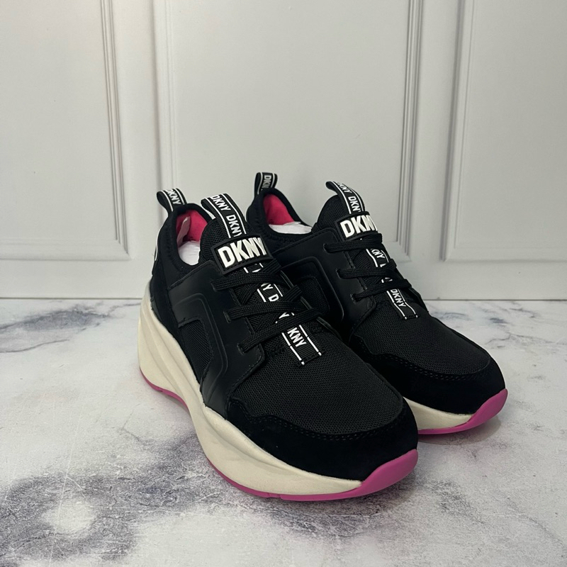 Sepatu Dkny Original / Sneakers Dkny Original
