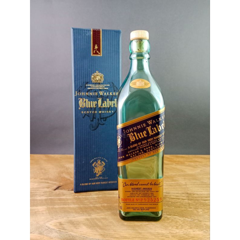 BOTOL BEKAS JOHNNIE WALKER BLUE LABEL 200ml (Botol + Exclusive Box) - Botol Koleksi Botol Unik Antik