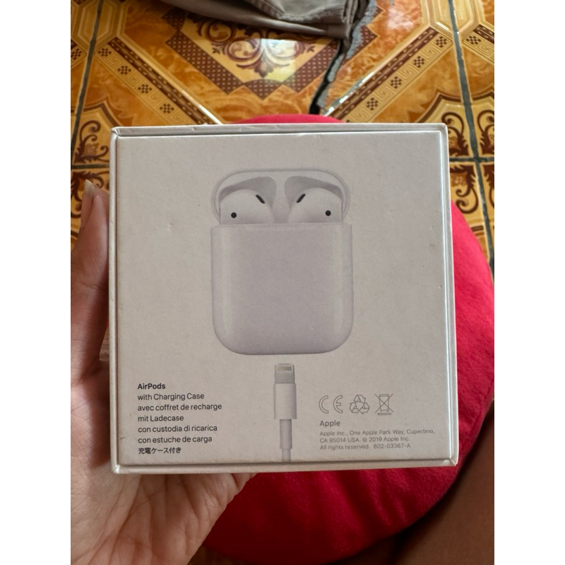 Airpods gen 2 second