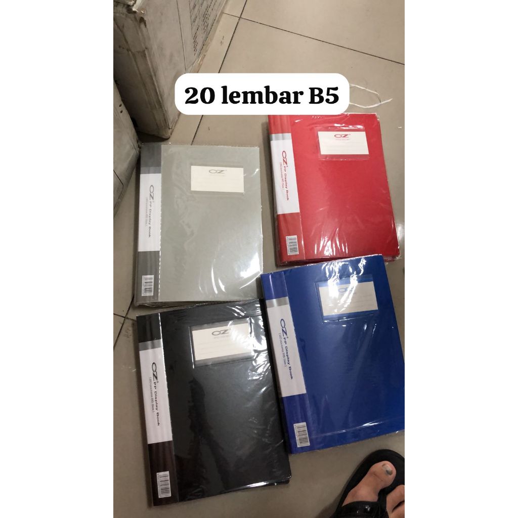 map dokumen display book ukuran B5 ukuran 20 x 26.5 cm ada 20 lembar ( ada selipan nama di cover)