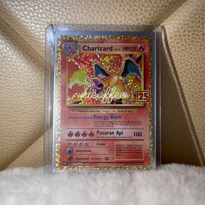 Charizard 25th Anniversary Pokémon TCG Indonesia | Special Pokemon Card | Rare