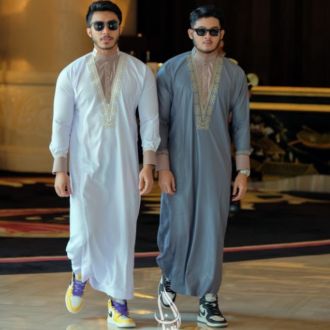 KODE V77D Jubah Slimfit Salman King pria Gamis pria Jubba Pria aplikasi dan Bordir Dewasa Jubah Saud