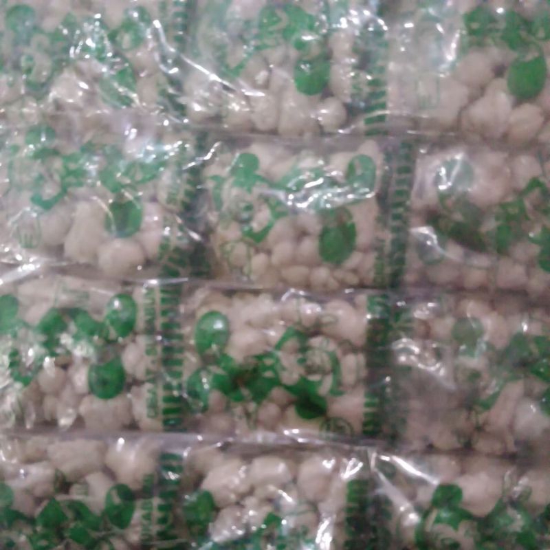 

PILUS CIKUR/PILUS KENCUR/krupuk seblak 1pk @20bks Renyah gurih nikmat mantap