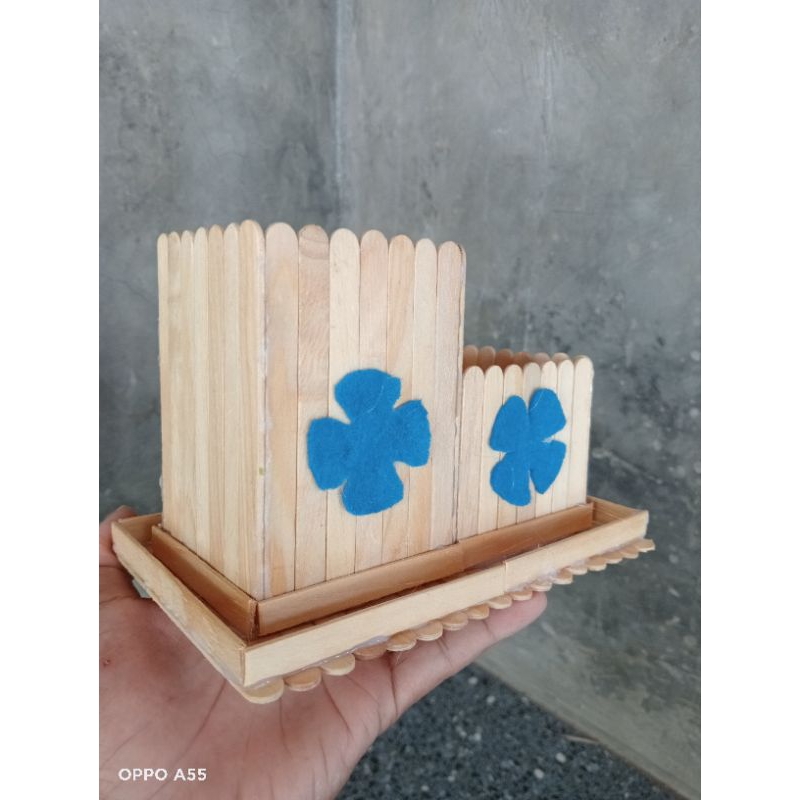 

tempat pensil, penggaris, dll pra karya kerajinan tangan stik es krim