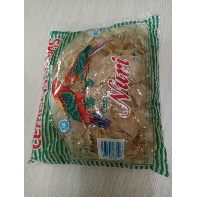 

KERUPUK NURI | KERUPUK PEDAS | KERUPUK SINGKONG | KERUPUK MURAH | CERIPING PEDAS | ISI 250 G | KERUPUK ENAK | KERUPUK GURIH