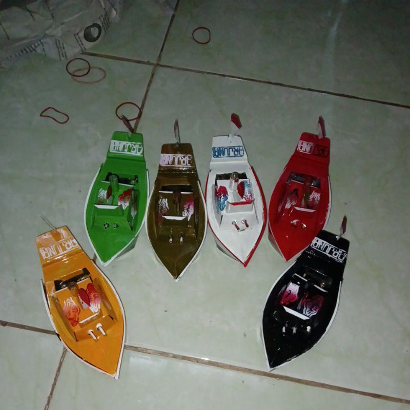 mainan anak tradisional kapal otok otok