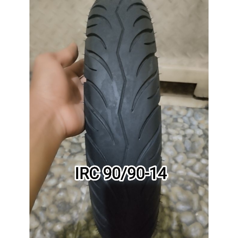 Ban 90/90-14 Copotan Merk IRC TUBELESS