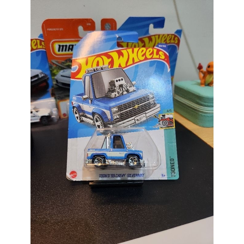hotwheels tooned 83 chevy silverado