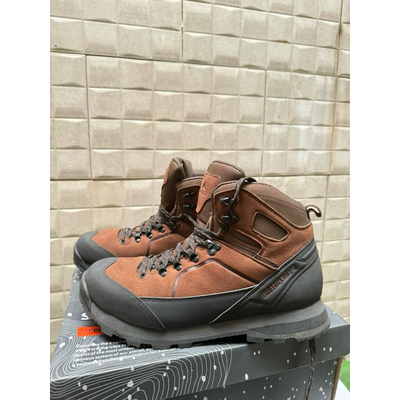 Eiger cayman lite