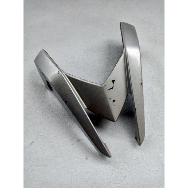 Cover list body tengah Blade 125 Blade New original copotan