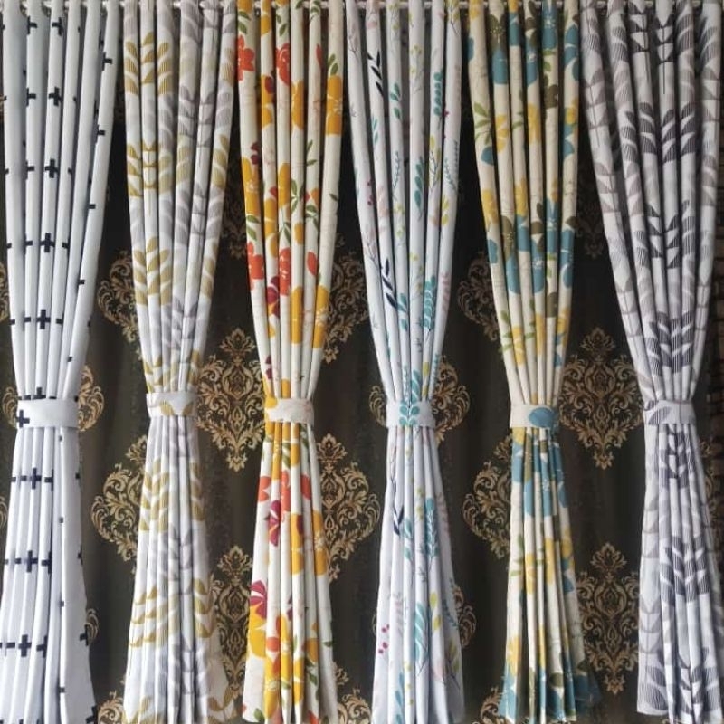 GORDEN MOTIF MINIMALIS  100 X 220