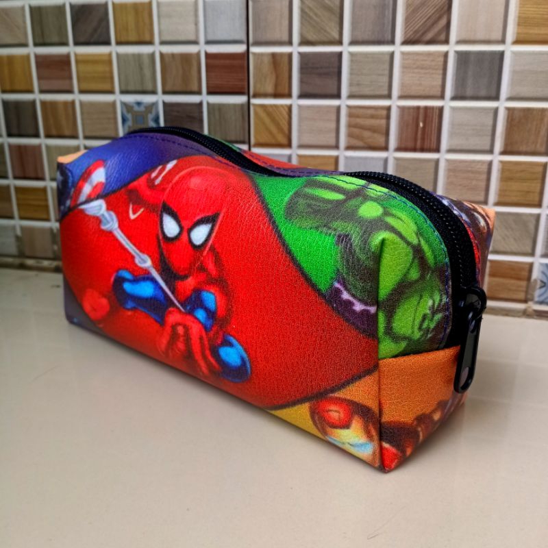 

LANCAR - tempat pensil karakter MARVEL kode 02