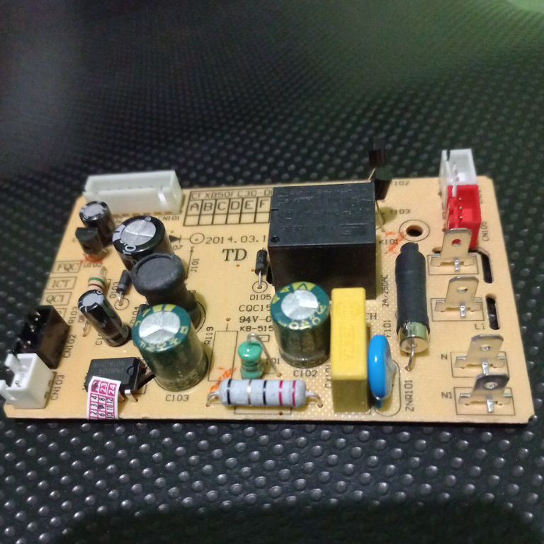 Power magic com yong ma SMC 2117 c H8G4