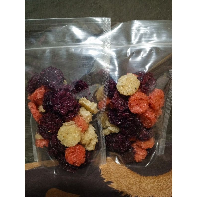 

RENGGINANG KETAN ISI 40pcs MENTAH