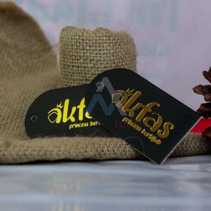 

HANGTAG DISTRO T- SHIRT PREMIUM FOIL EMBOS costume FREE DSAIN/hangtag premium/name tag/kertas ivory
