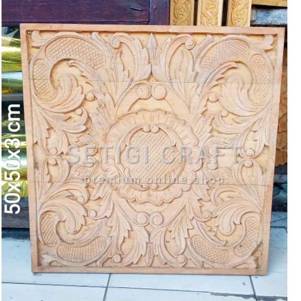 Ornamen Berukir Kayu Jati