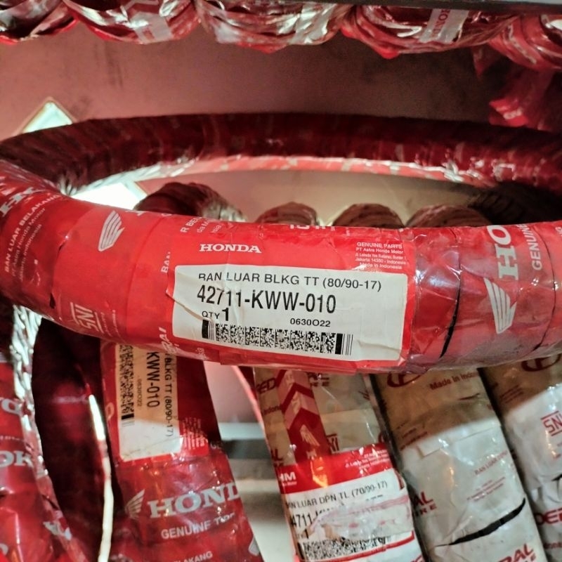 Ban Luar Belakang Tube Tire Non Tubles Honda Revo Supra X 125 Blade 110 125 // 42711KWW010