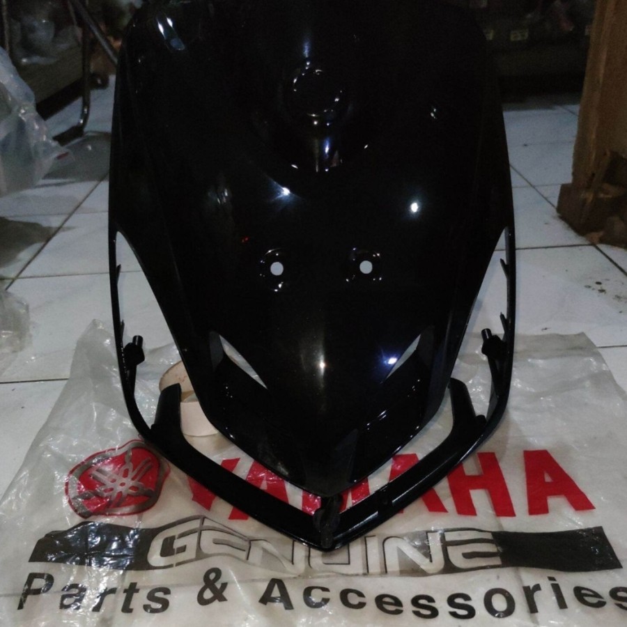 Tameng Panel Depan Hitam Yamaha Mio Smile 28D-F8311-00-P1